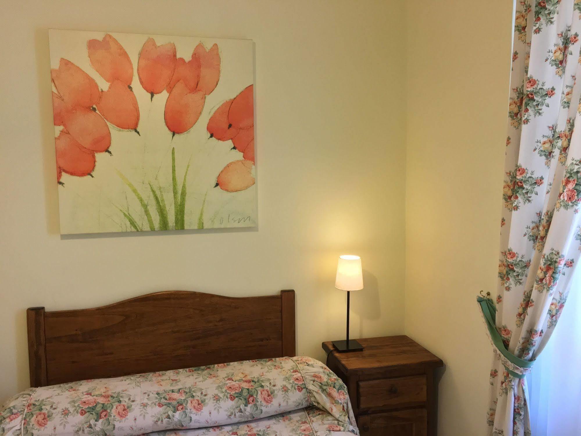 Guest House Laocoonte Рим Екстер'єр фото