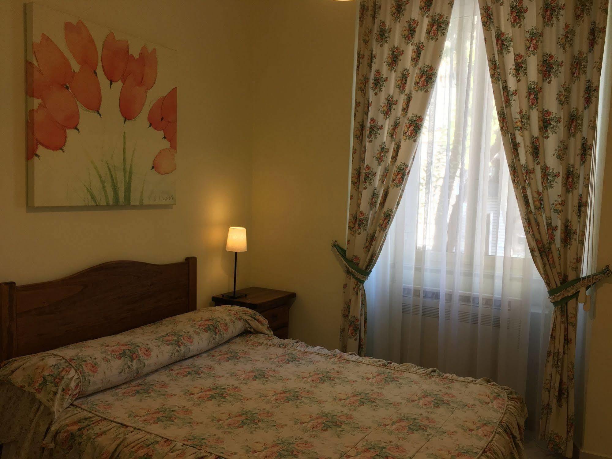 Guest House Laocoonte Рим Екстер'єр фото